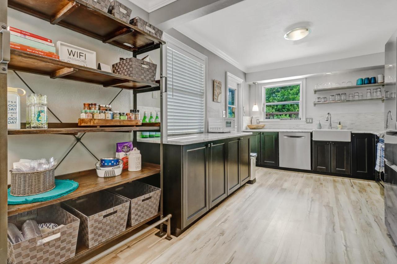 הוילה Coastal Soul House In The Heart Of North Naples מראה חיצוני תמונה