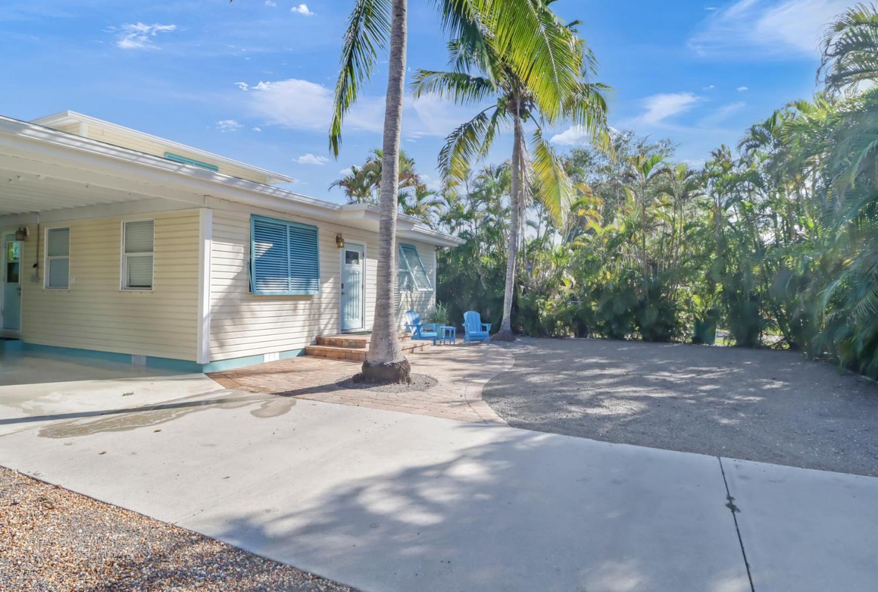 הוילה Coastal Soul House In The Heart Of North Naples מראה חיצוני תמונה
